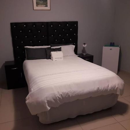 Jessma Bed And Breakfast Walvis Bay Extérieur photo