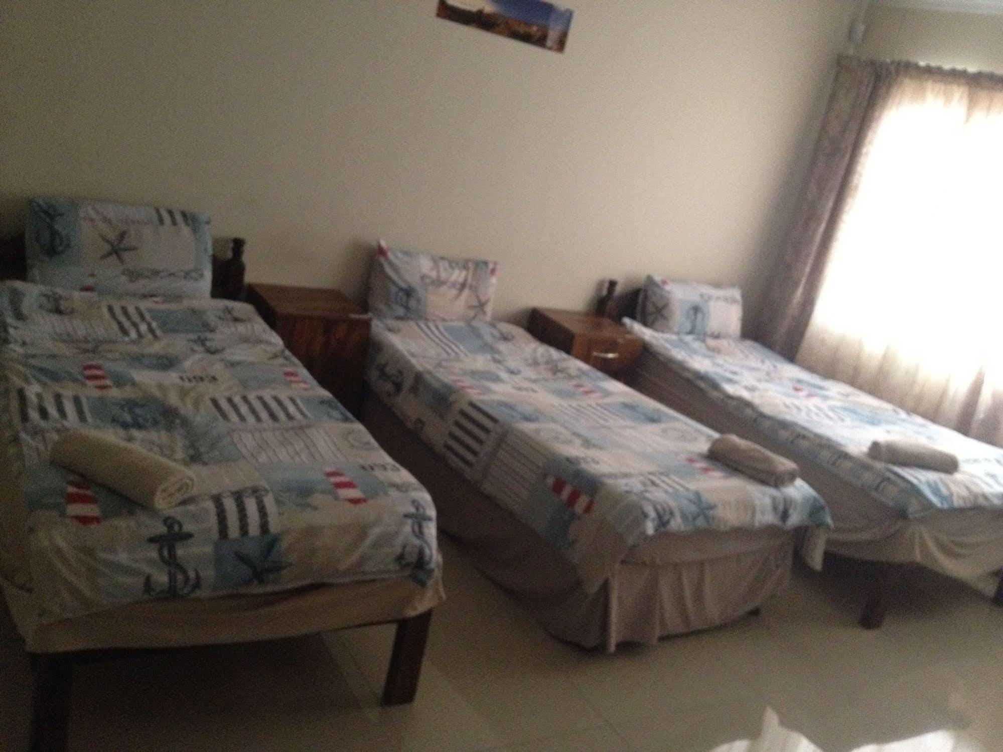 Jessma Bed And Breakfast Walvis Bay Extérieur photo