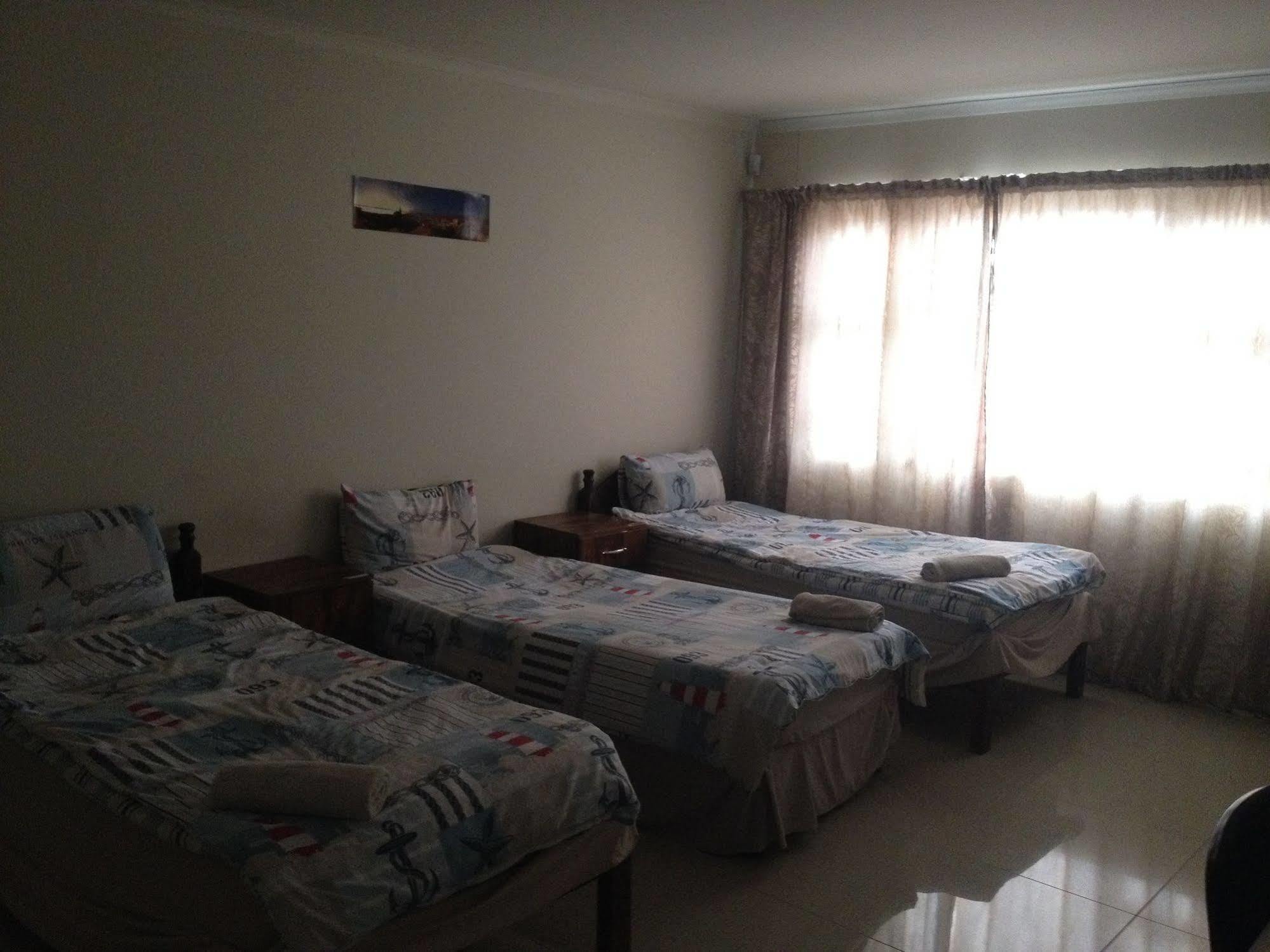 Jessma Bed And Breakfast Walvis Bay Extérieur photo