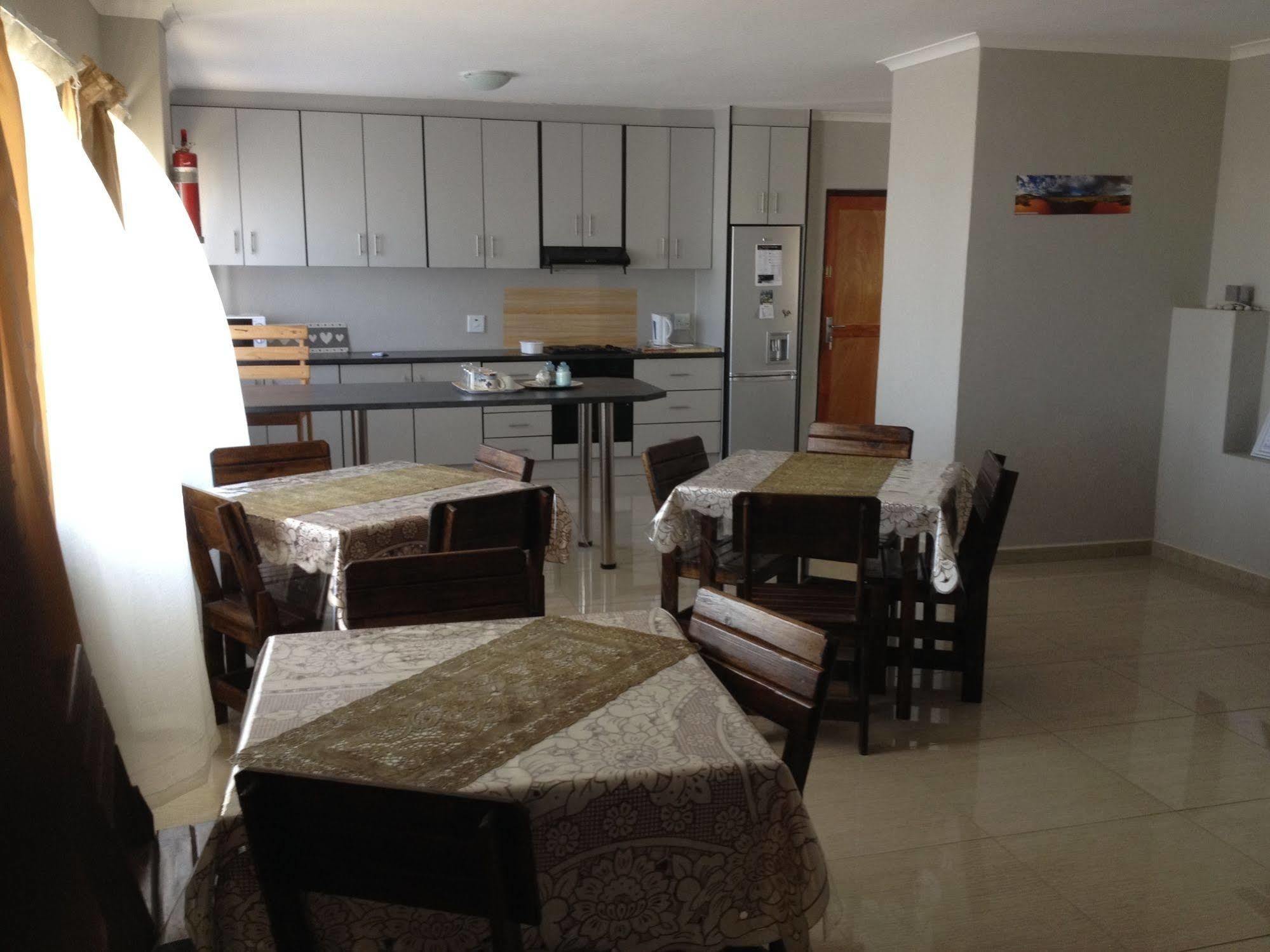 Jessma Bed And Breakfast Walvis Bay Extérieur photo